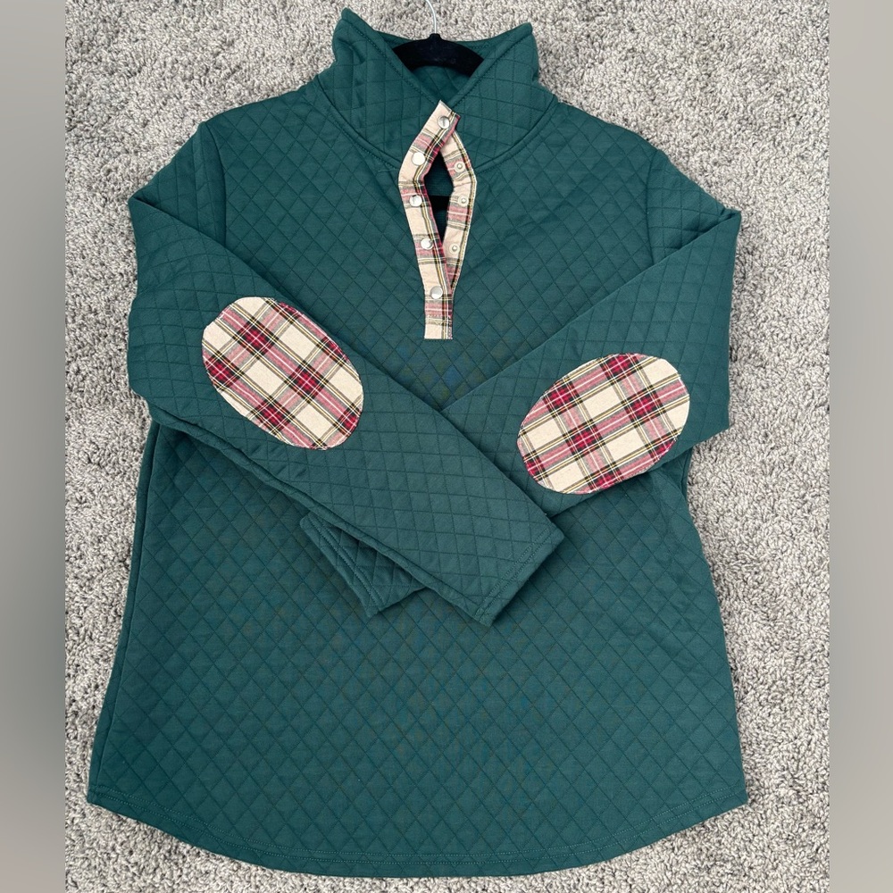 Green Quilted Pullover with Plaid Accents